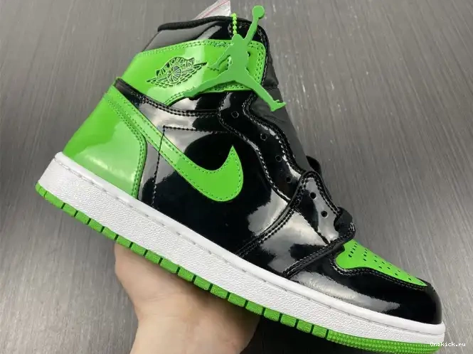 One Kick Pine Air Green 555088-030 1 High Jordan OG 0521